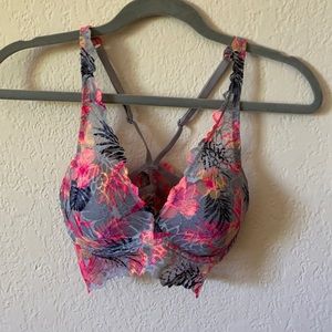 VS push-up floral lace bralette